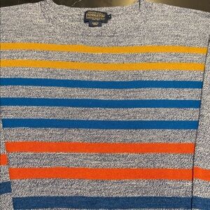 Pendleton Women’s Crewneck 100% Merino Wool Sweater - L